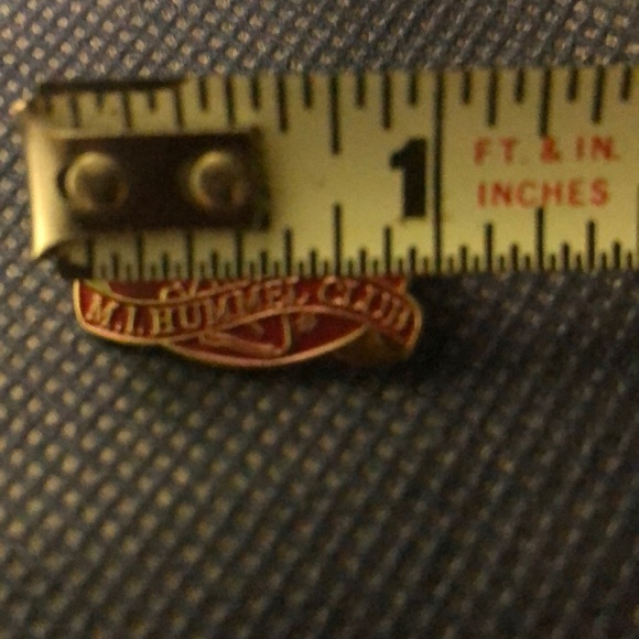 Vintage MI Hummel club 10 years PIN - Picture 5 of 7